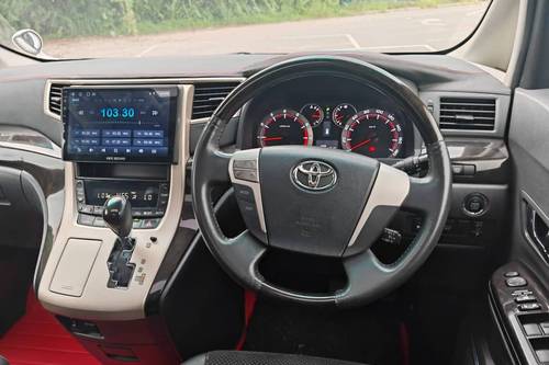 2014 Toyota Vellfire 2.4Z Terpakai