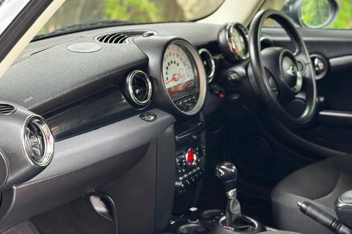 2012 MINI Cooper 1.6L Terpakai