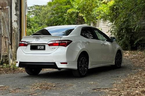 2014 Toyota Altis 2.0 V Terpakai