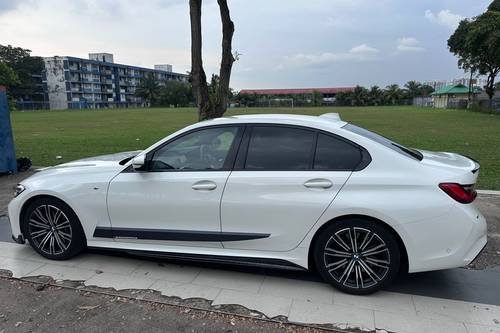 Second hand 2019 BMW 3 Series Sedan 330i M Sport 