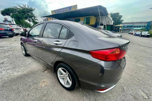 Second hand 2015 Honda City I-DSI 1.5AT 