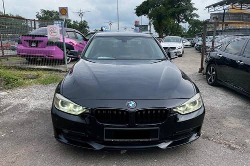 2012 BMW 3 Series 2.0L  lama