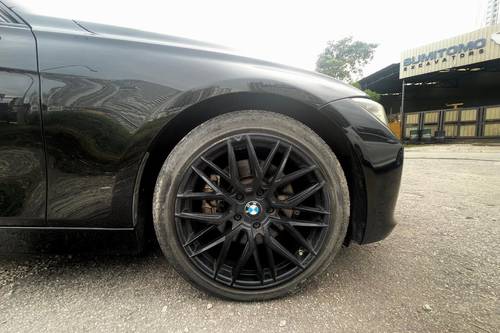 Second hand 2012 BMW 3 Series 2.0L 