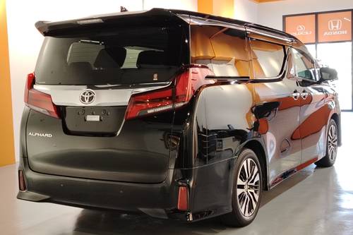 2021 Toyota Alphard 2.5 SC Terpakai