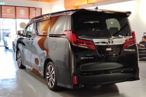 Second hand 2021 Toyota Alphard 2.5 SC 