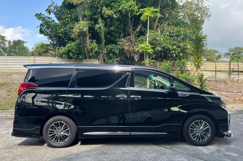 2020 Toyota Alphard 2.5 SC  lama