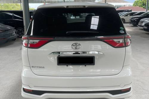 Second hand 2016 Toyota Estima 2.4 