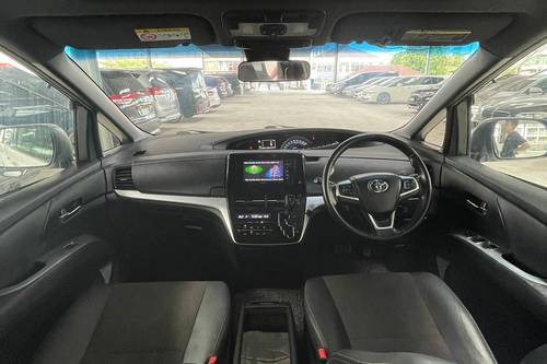 Second hand 2016 Toyota Estima 2.4 