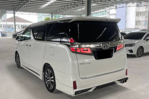 2nd Hand 2018 Toyota Vellfire 2.5L