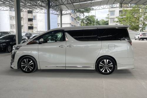 Terpakai 2018 Toyota Vellfire 2.5L untuk Dijual