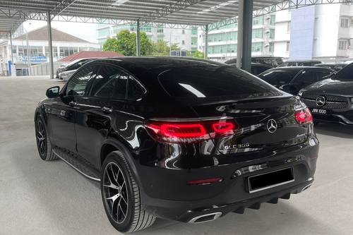 2020 Mercedes Benz GLC-Class 300 AMG Line Terpakai