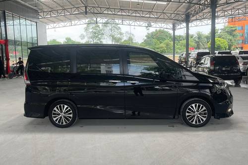 Terpakai 2018 Nissan Serena 2.0L Highway Star untuk Dijual