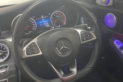 2018 Mercedes Benz C-Class Saloon C 200 AMG Line Terpakai