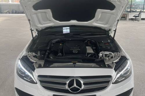 2017 Mercedes Benz C-Class Saloon C 350 e AMG Line EQ Power Terpakai