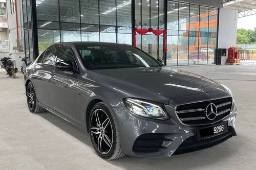 2019 Mercedes Benz E-Class Saloon E 350 e AMG Line Terpakai