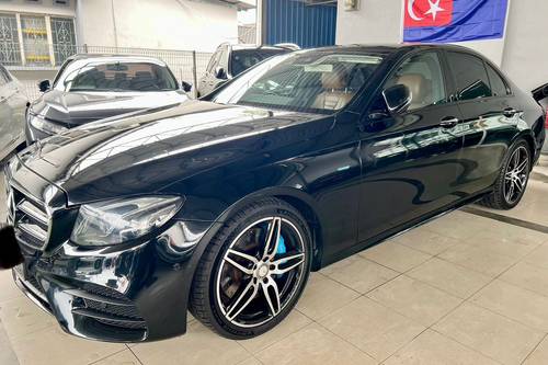 2017 Mercedes Benz E-Class Saloon E 350 e AMG Line Terpakai