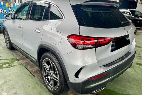 Second hand 2021 Mercedes Benz GLA-Class 250 4MATIC AMG Line 