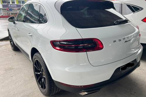 Terpakai 2014 Porsche Macan 2.0L untuk Dijual