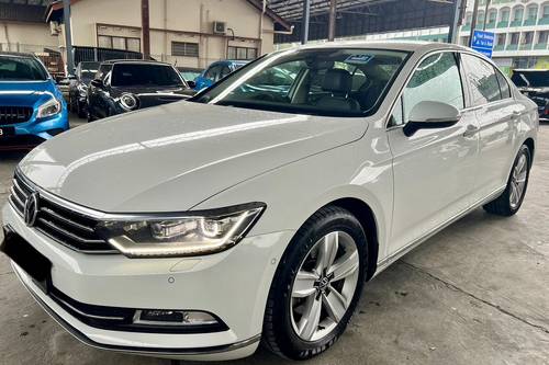 2019 Volkswagen Passat 1.8 TSI Comfortline Terpakai