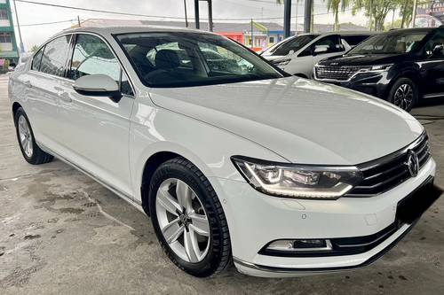 Old 2019 Volkswagen Passat 1.8 TSI Comfortline