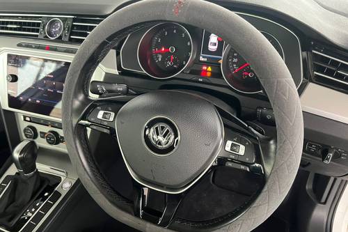 2019 Volkswagen Passat 1.8 TSI Comfortline Terpakai