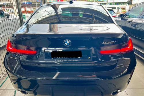 Second hand 2023 BMW 3 Series Sedan 330i M Sport 