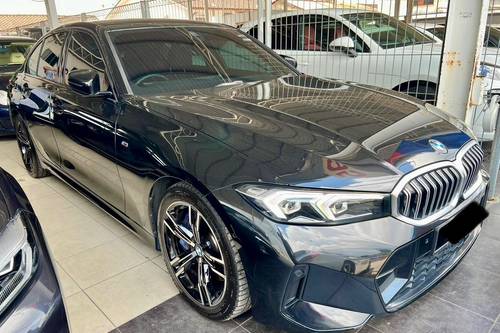 2023 BMW 3 Series Sedan 330i M Sport Terpakai