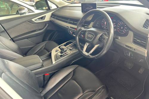 Second hand 2016 Audi Q7 3.0 TFSI Quattro 