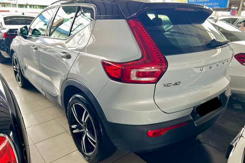 Terpakai 2021 Volvo XC40 Recharge T5 untuk Dijual