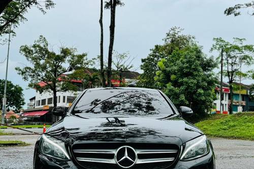 Used 2017 Mercedes Benz C-Class Saloon C 180 Avantgarde Line