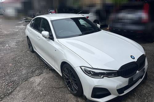 2020 BMW 3 Series Sedan 330i M Sport Terpakai