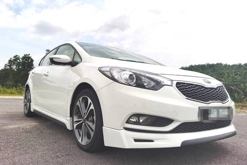 Old 2015 Kia Cerato 1.6L