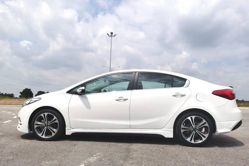 Second hand 2015 Kia Cerato 1.6L 