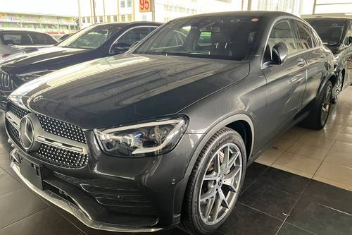 2020 Mercedes Benz GLC-Class 300 AMG Line Terpakai