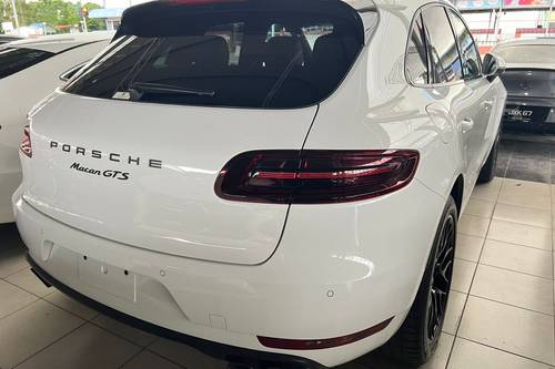 Terpakai 2018 Porsche Macan GTS untuk Dijual