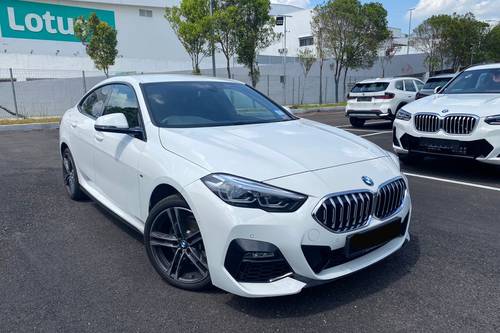 2024 BMW 2 Series Coupe 218i Terpakai