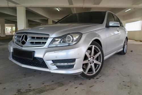 2012 Mercedes Benz C-Class Saloon C300 AMG Line Terpakai