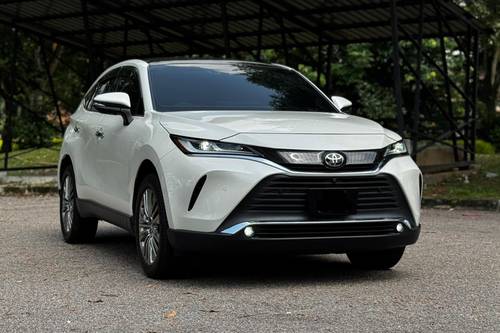 2020 Toyota Harrier Z Spec Recon  lama