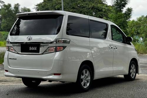 2014 Toyota Vellfire 2.4Z Terpakai