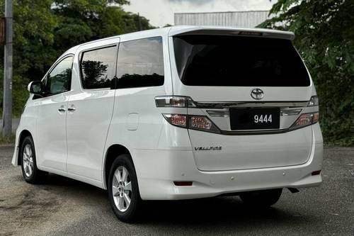 Second hand 2014 Toyota Vellfire 2.4Z 