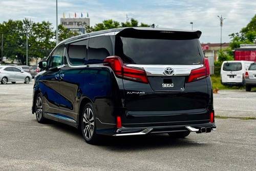 Second hand 2021 Toyota Alphard 2.5 SC 