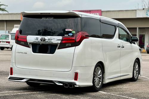 Used 2017 Toyota Alphard 2.5