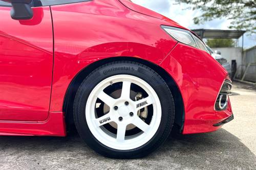 Second hand 2018 Honda Jazz 1.5L V 