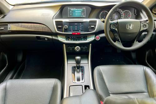 Second hand 2014 Honda Accord 2.0L 