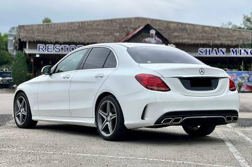 2014 Mercedes Benz C-Class Saloon C180 AMG Terpakai