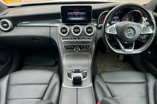 2014 Mercedes Benz C-Class Saloon C180 AMG Terpakai