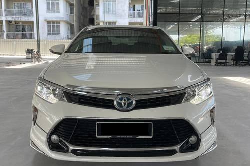 2016 Toyota Camry 2.5 Hybrid Premium Terpakai