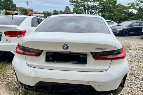 Second hand 2023 BMW 3 Series Sedan 320i M Sport 