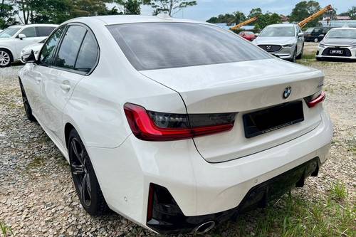 Second hand 2023 BMW 3 Series Sedan 320i M Sport 