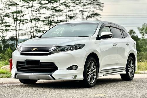 2014 Toyota Harrier 2.0T Premium Terpakai